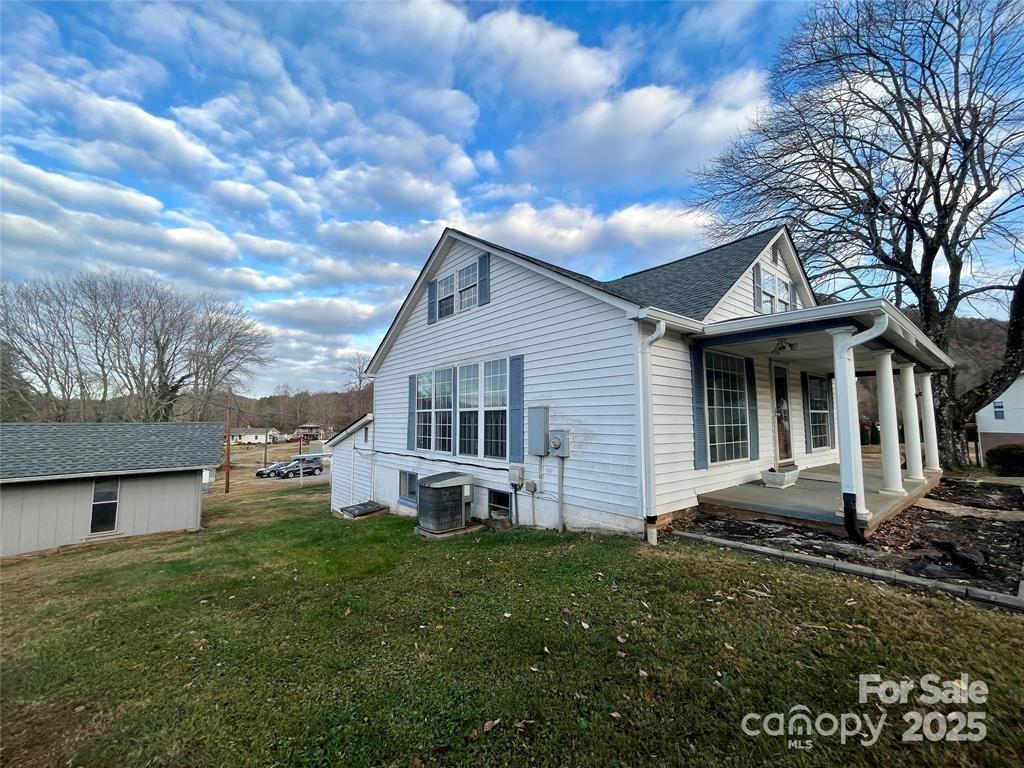 2333 Cedar Rock Circle