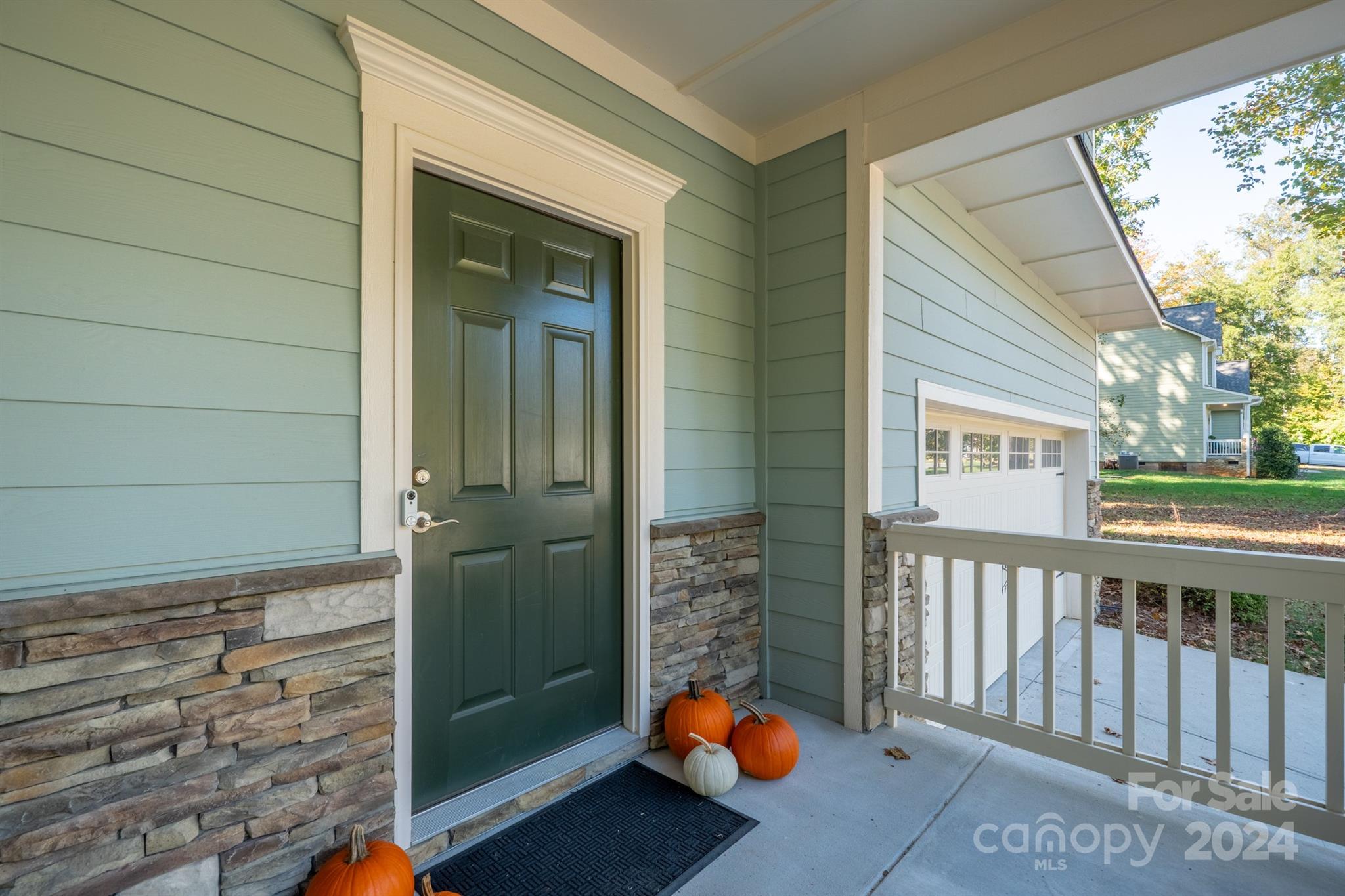 Oakbridge at Waterleaf - Residential