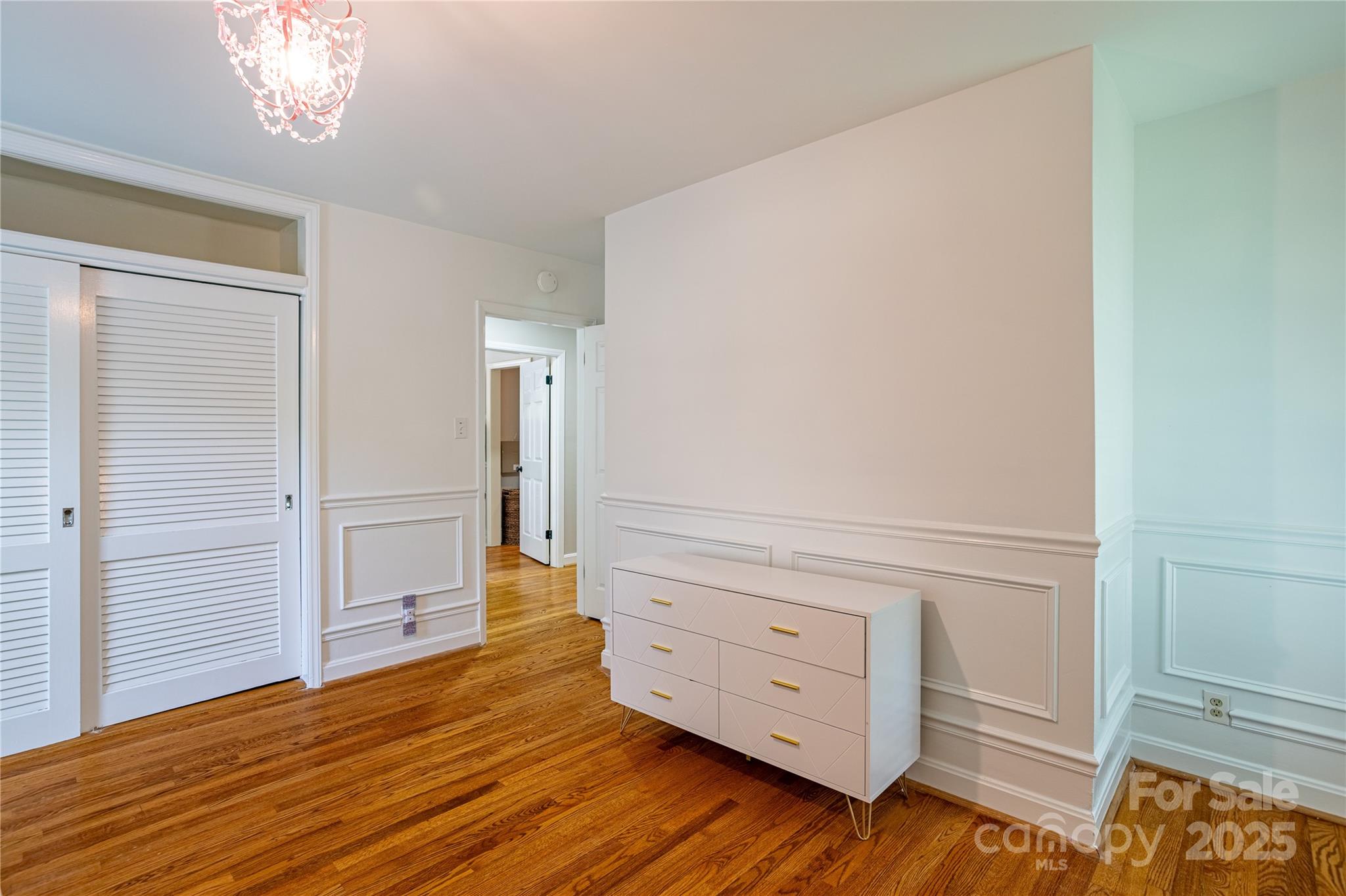 Town And Country - Residential