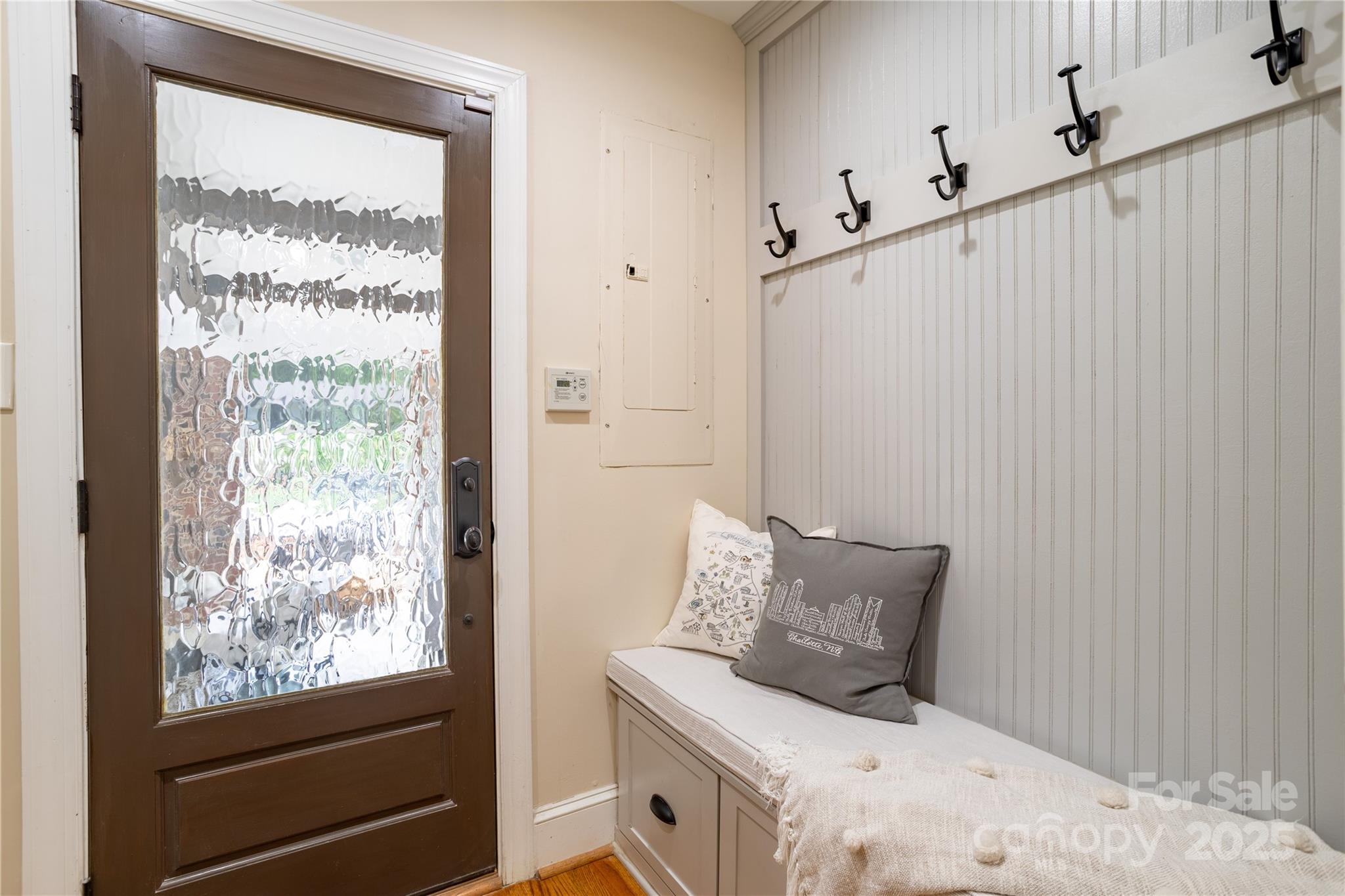 Town And Country - Residential