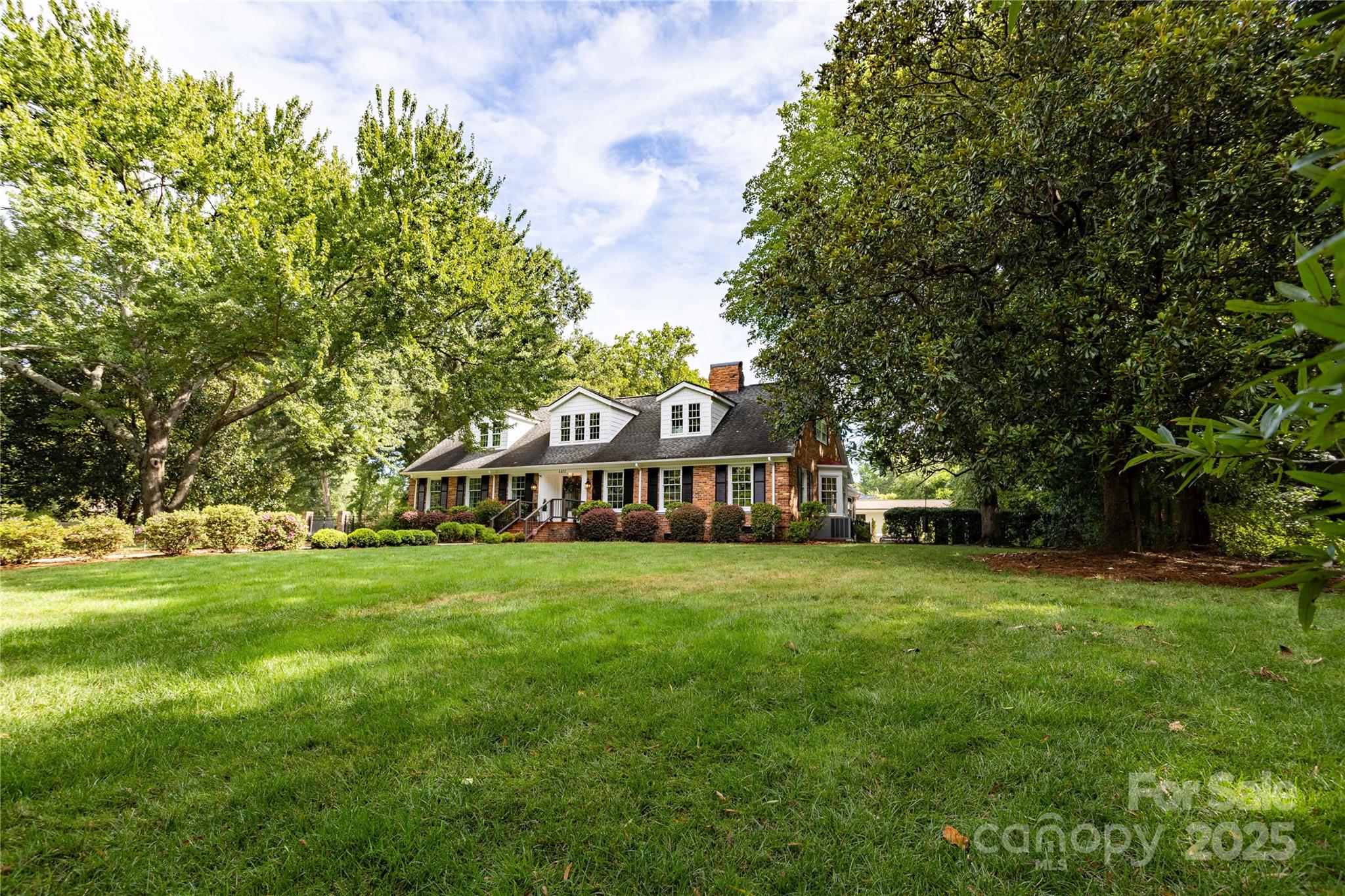 Town And Country - Residential