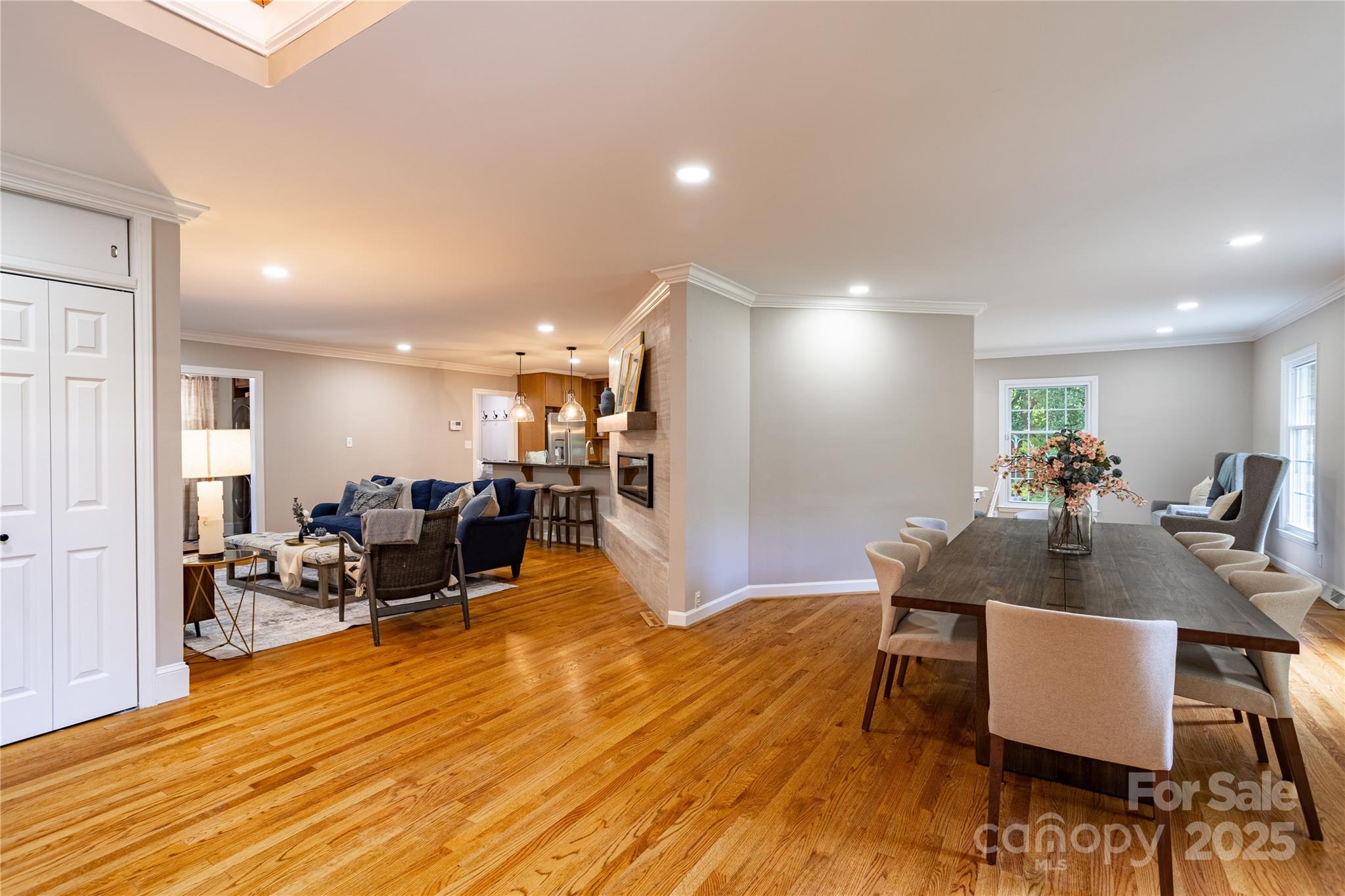 Town And Country - Residential