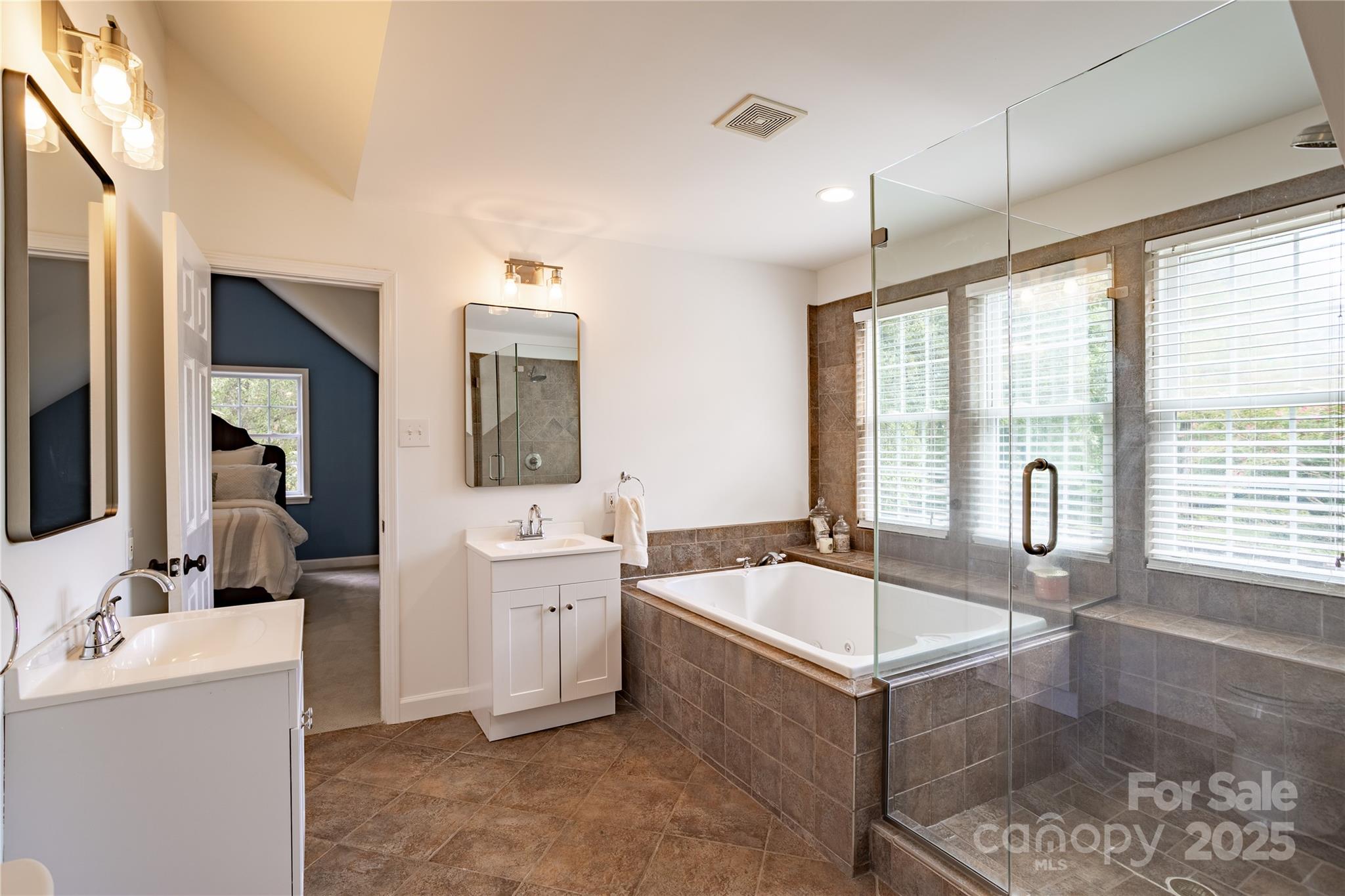 Town And Country - Residential