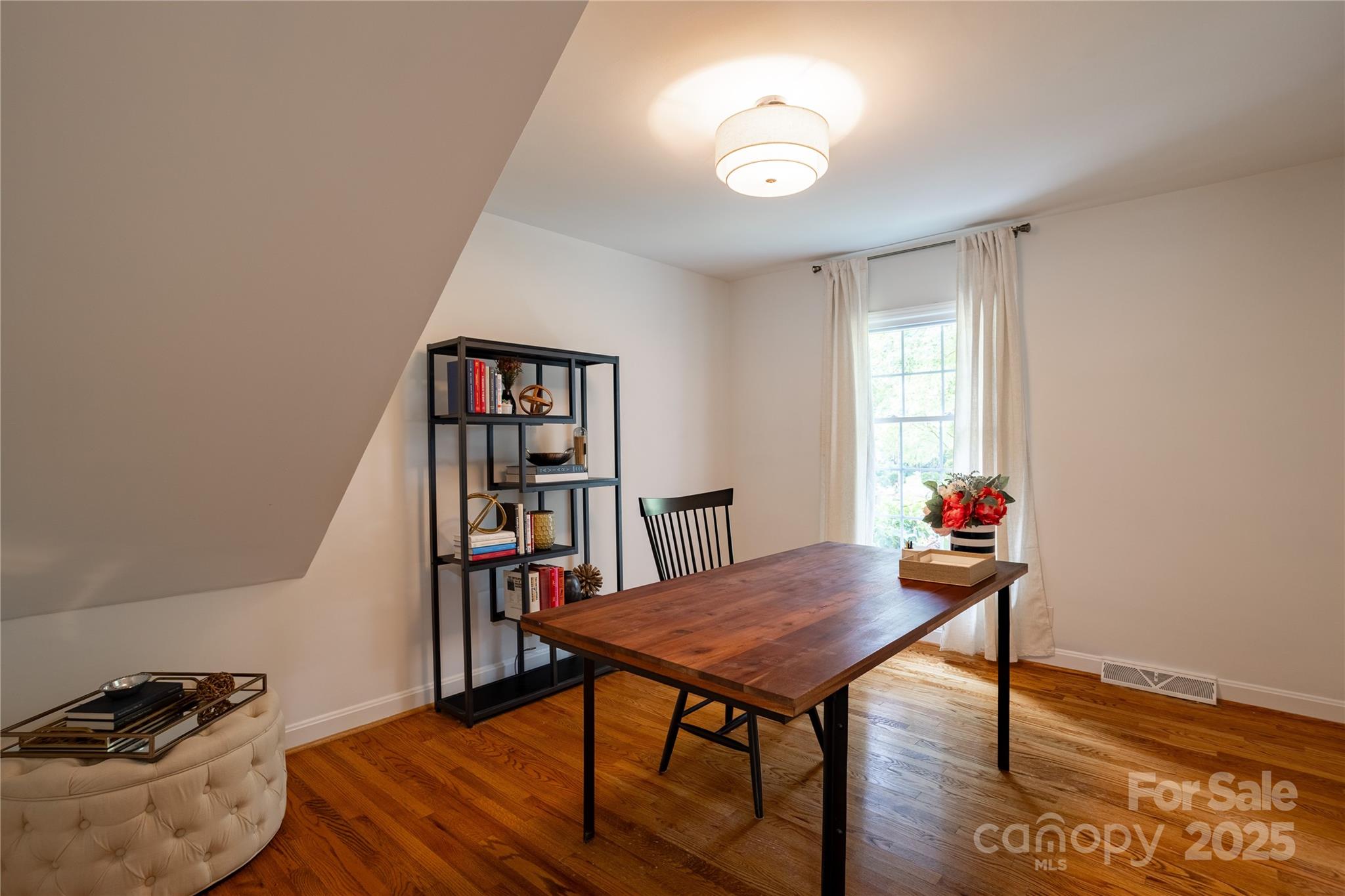 Town And Country - Residential