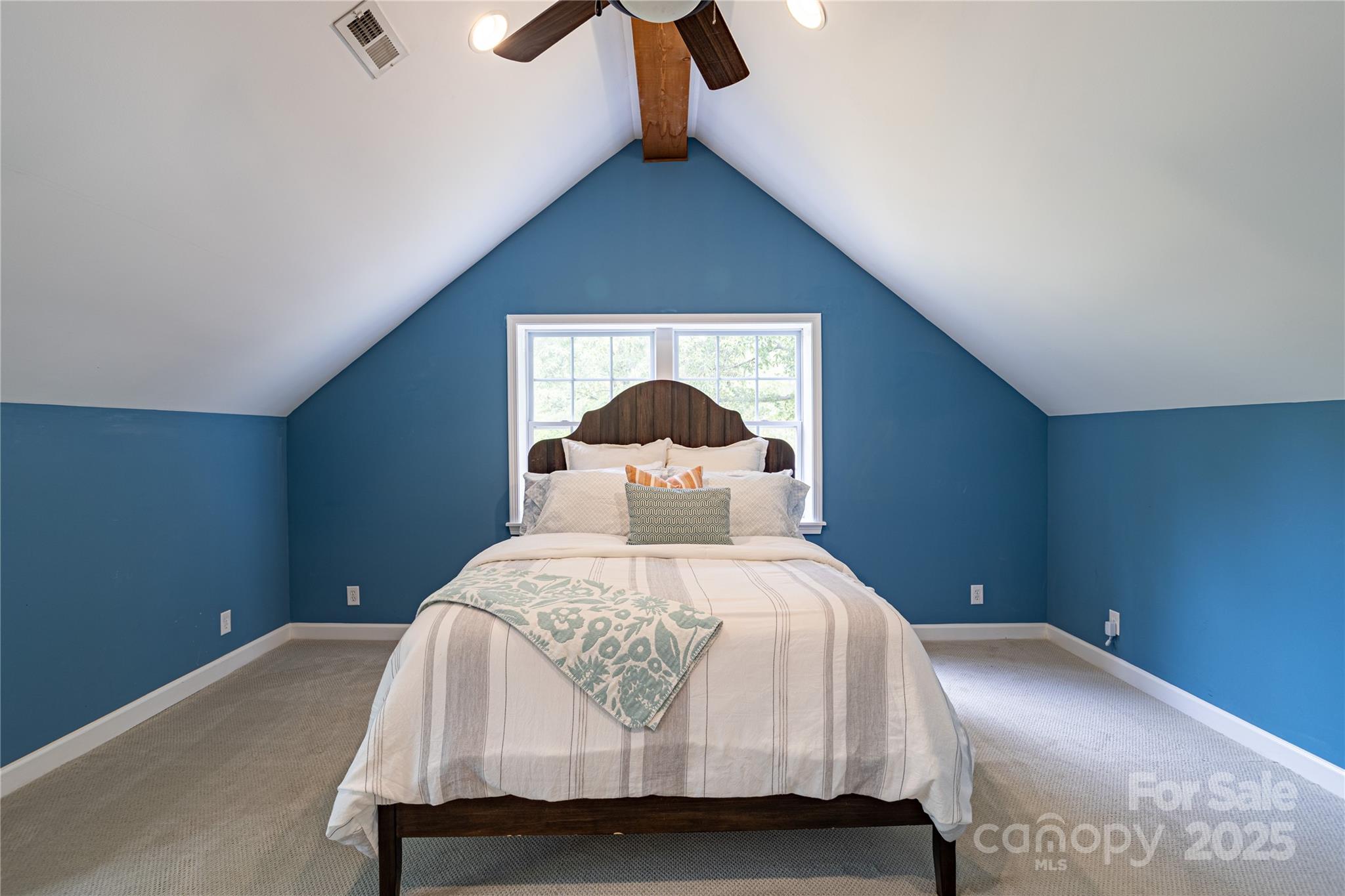 Town And Country - Residential