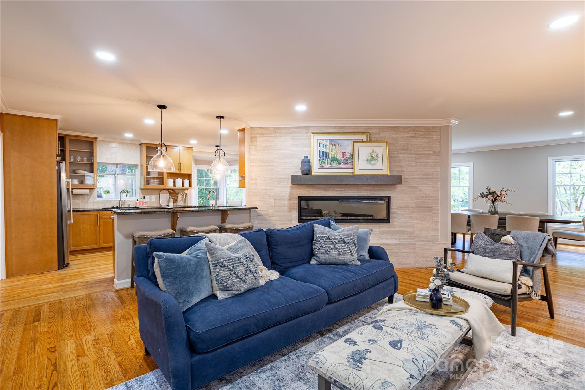 Town And Country - Residential