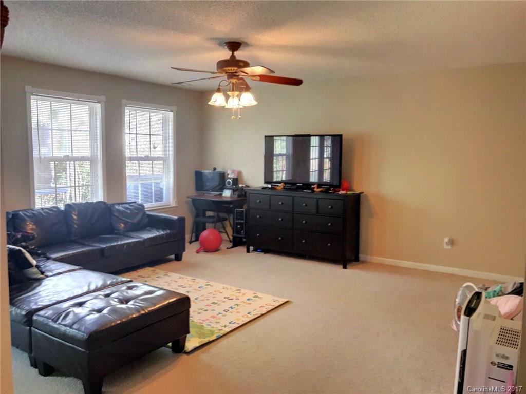 Highland Creek - Residential