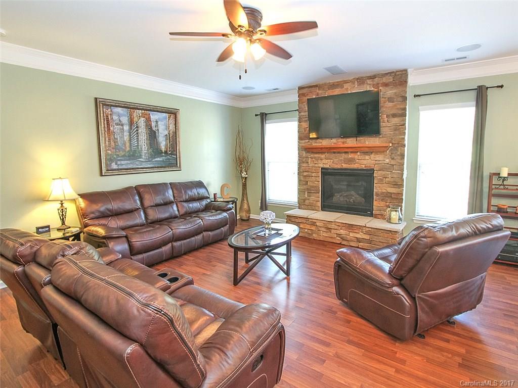 Pond at Harwood - Residential