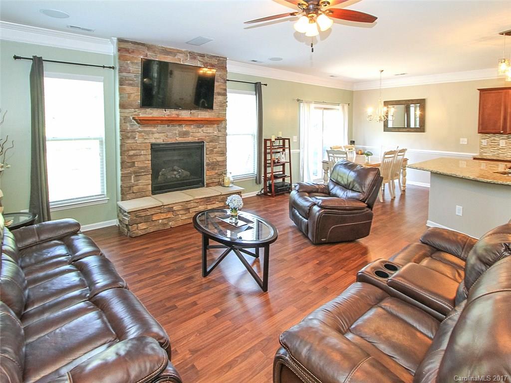 Pond at Harwood - Residential