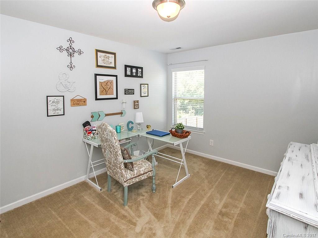 Pond at Harwood - Residential