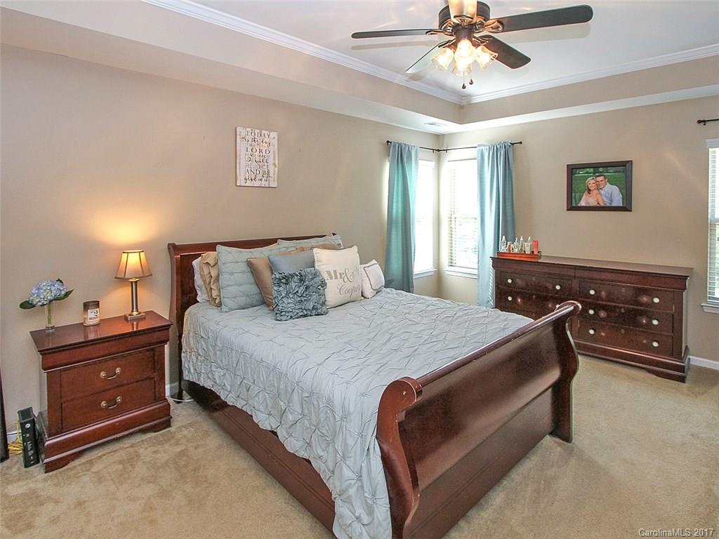 Pond at Harwood - Residential