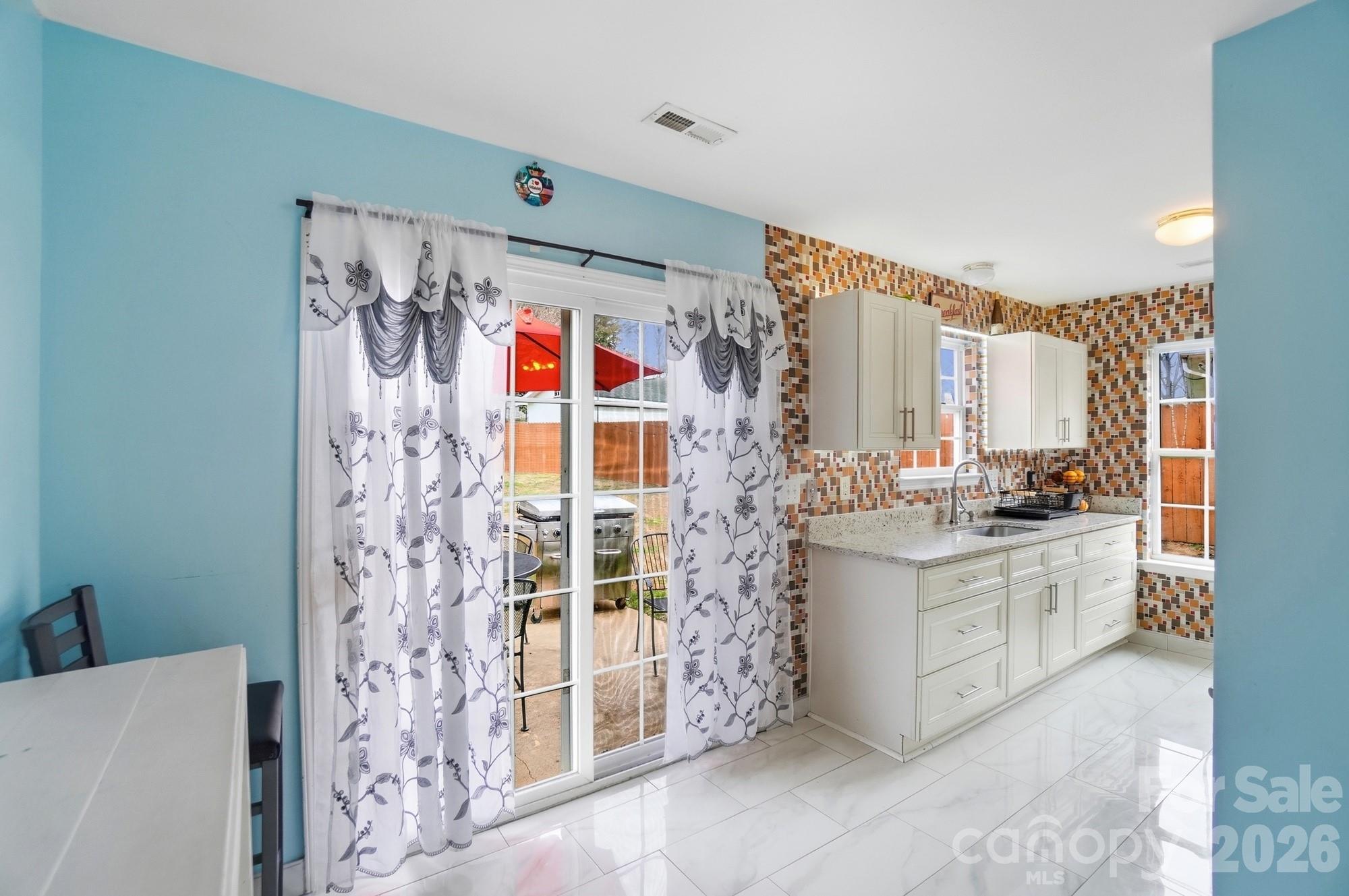 Lauren Park - Residential