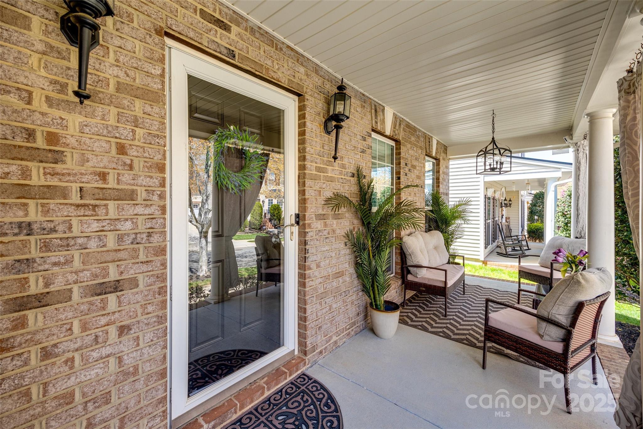 15613 Troubadour Lane