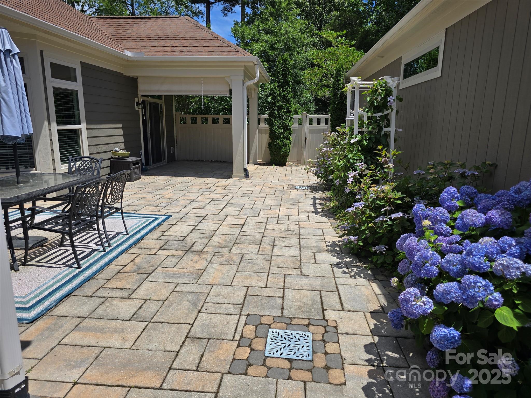 1112 Avalon Place