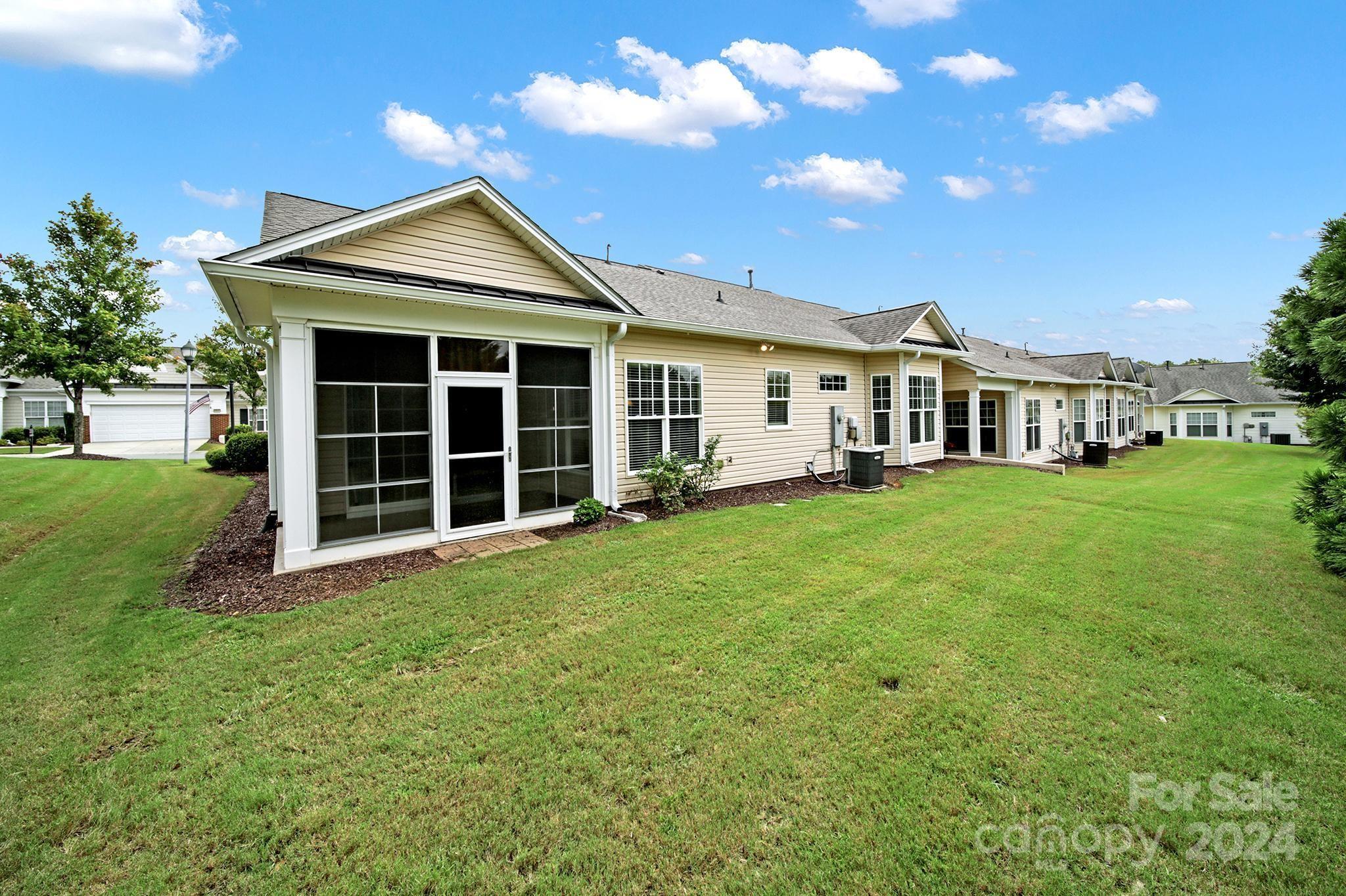 Sun City Carolina Lakes - Residential