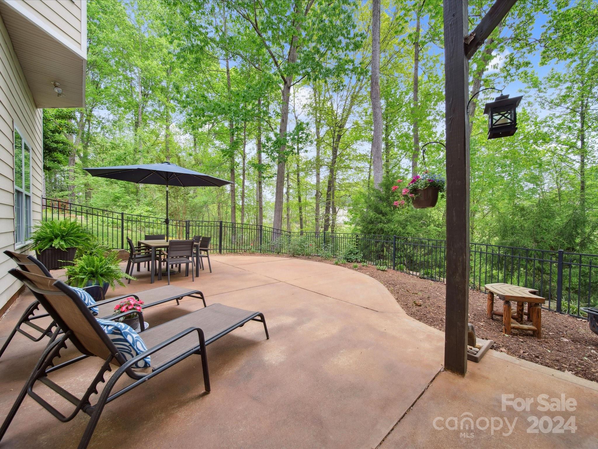 Regent Park - Residential