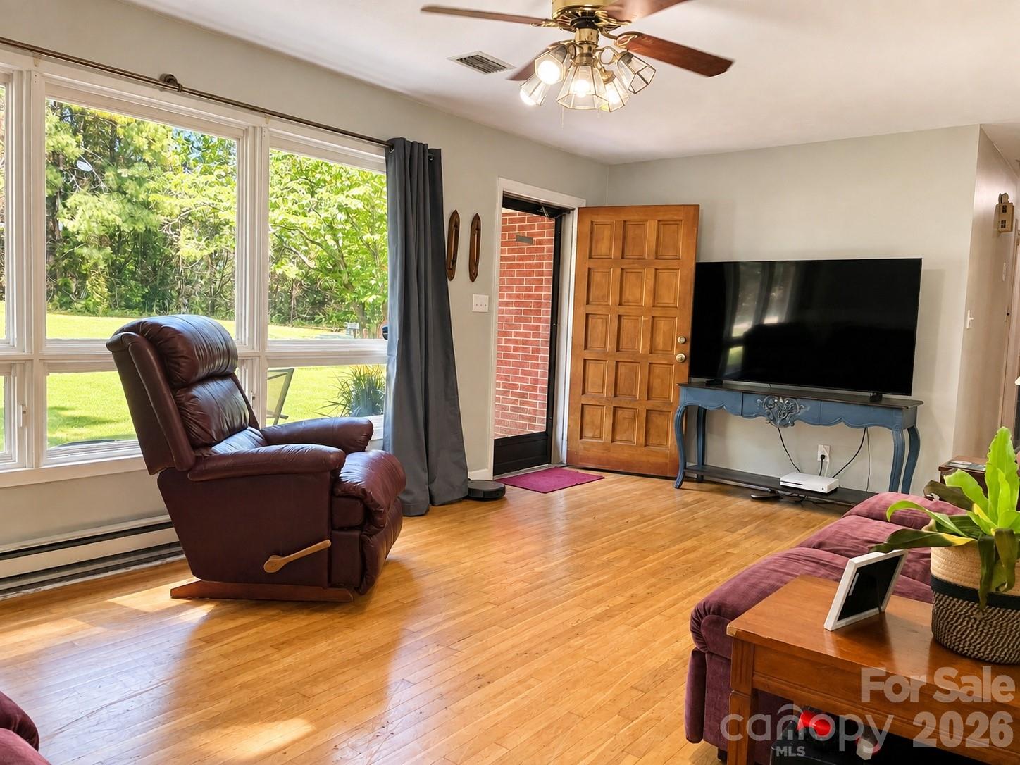 1270 Amherst Road