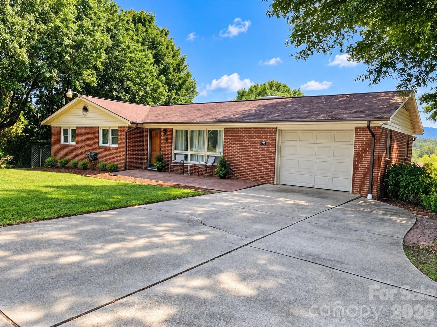 1270 Amherst Road