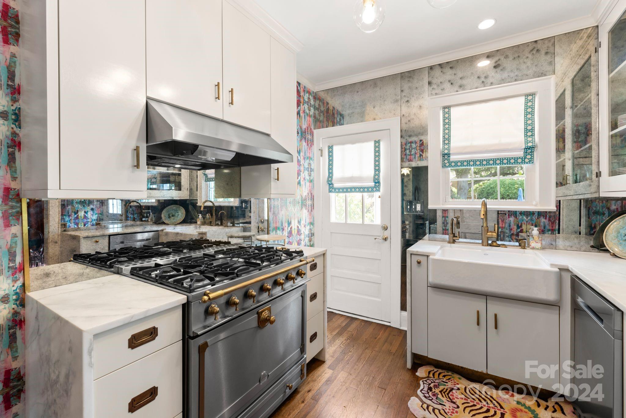 Myers Park - Residential