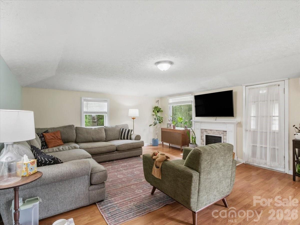 140 Locust Grove Road