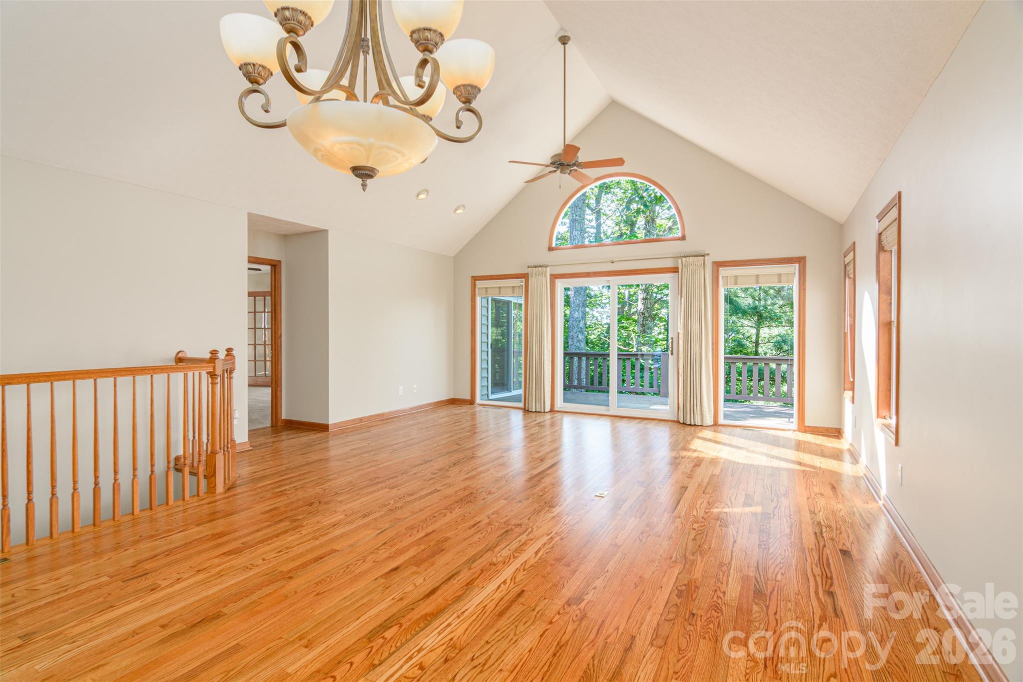 299 Carriage Summitt Way