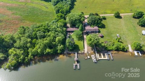 6822 Zelda Drive Catawba NC 28609