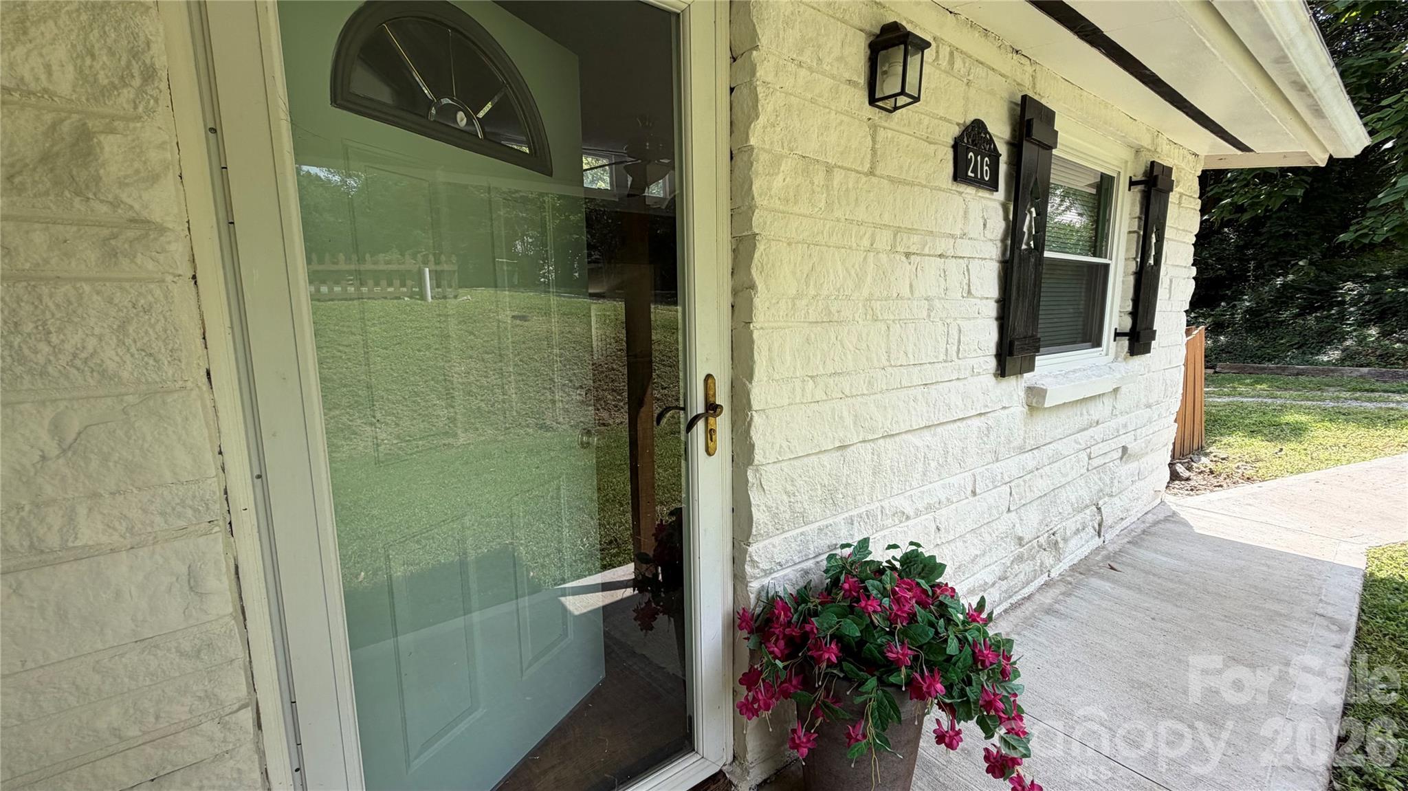 216 Auten Circle