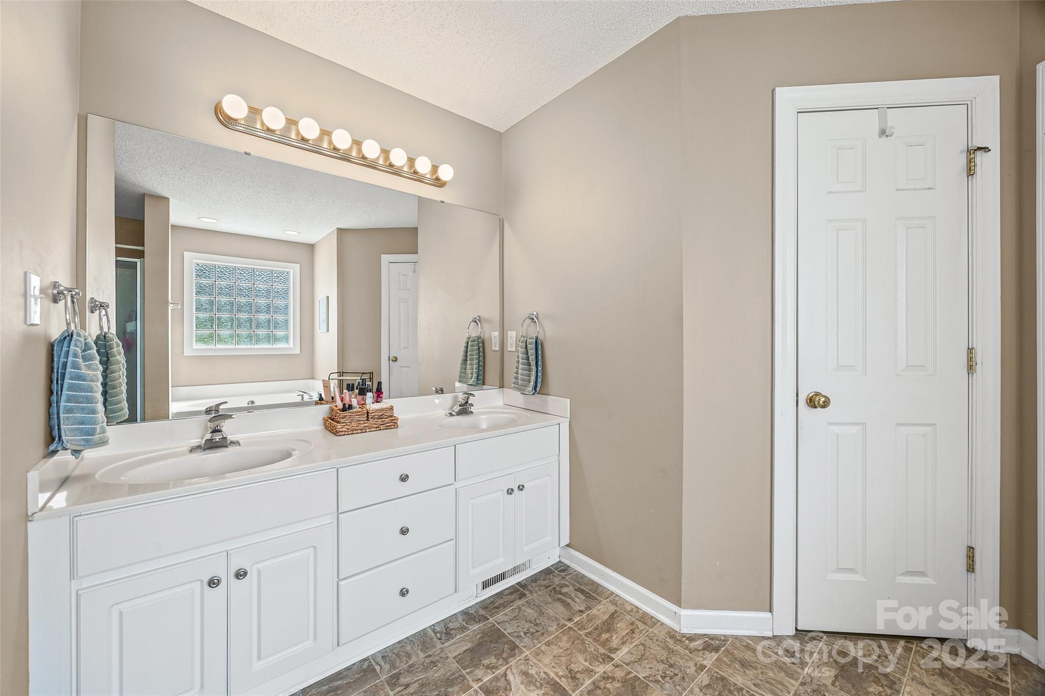 Williford Woods - Residential