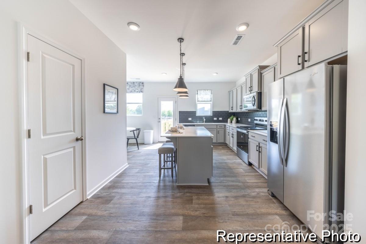 The Towns at Cliffwood - Residential