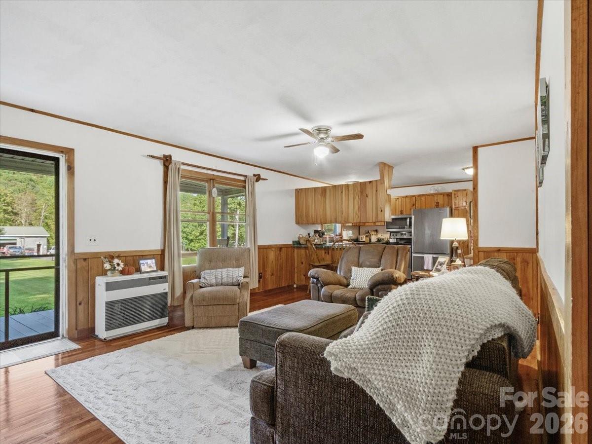 1840 White Oak Road