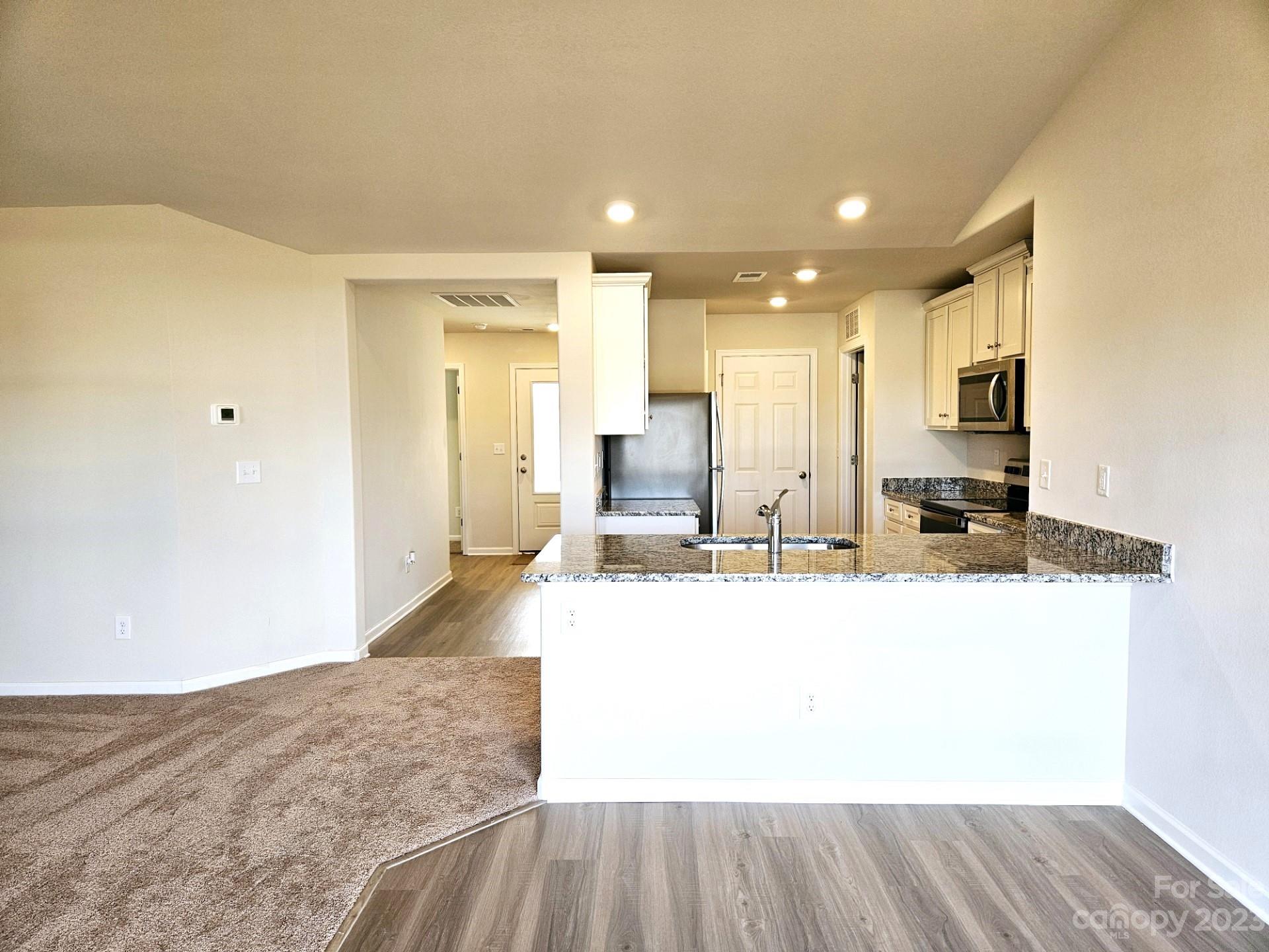 Pinnacle Estates - Residential