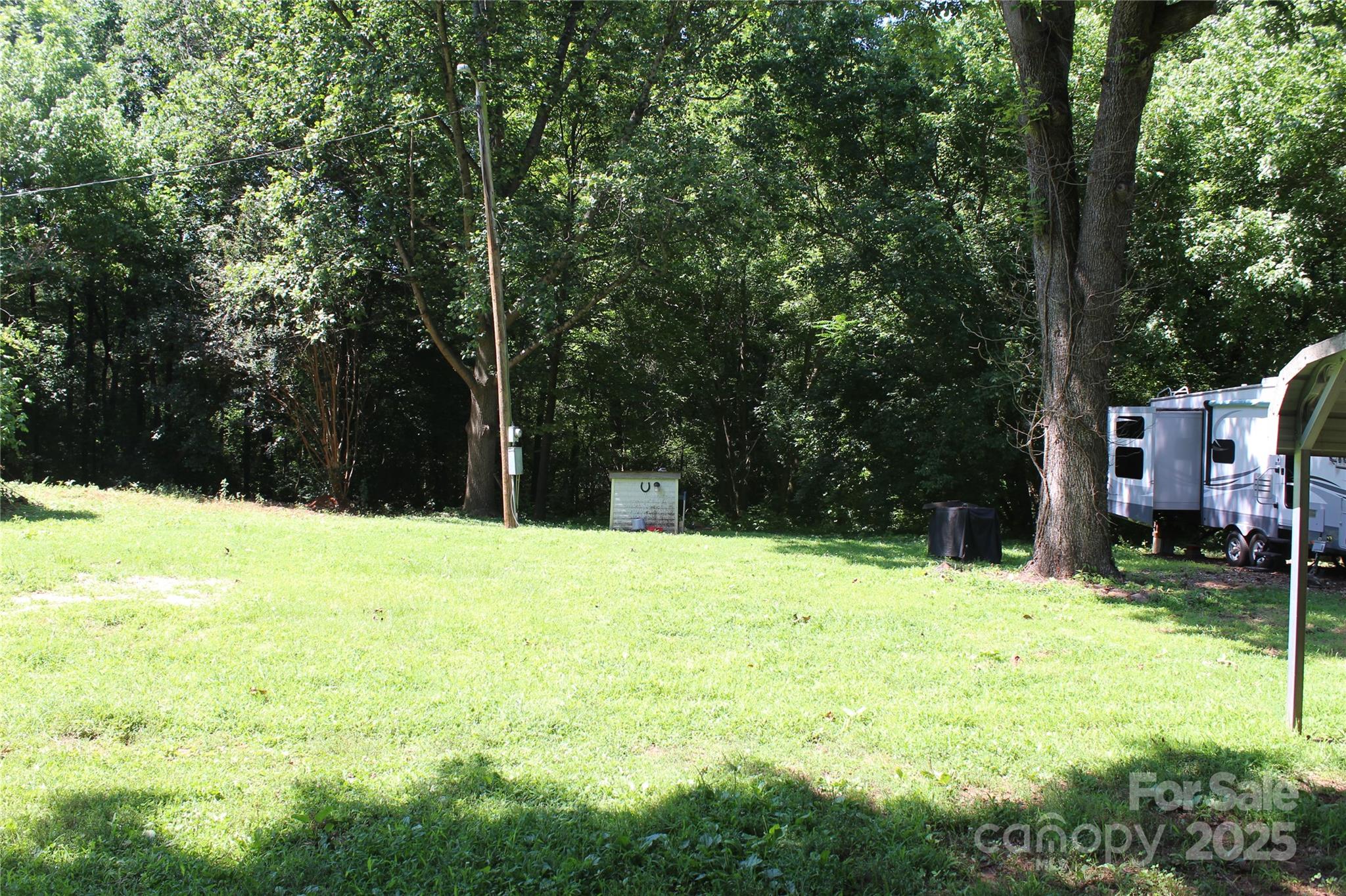 1425 Needmore Road