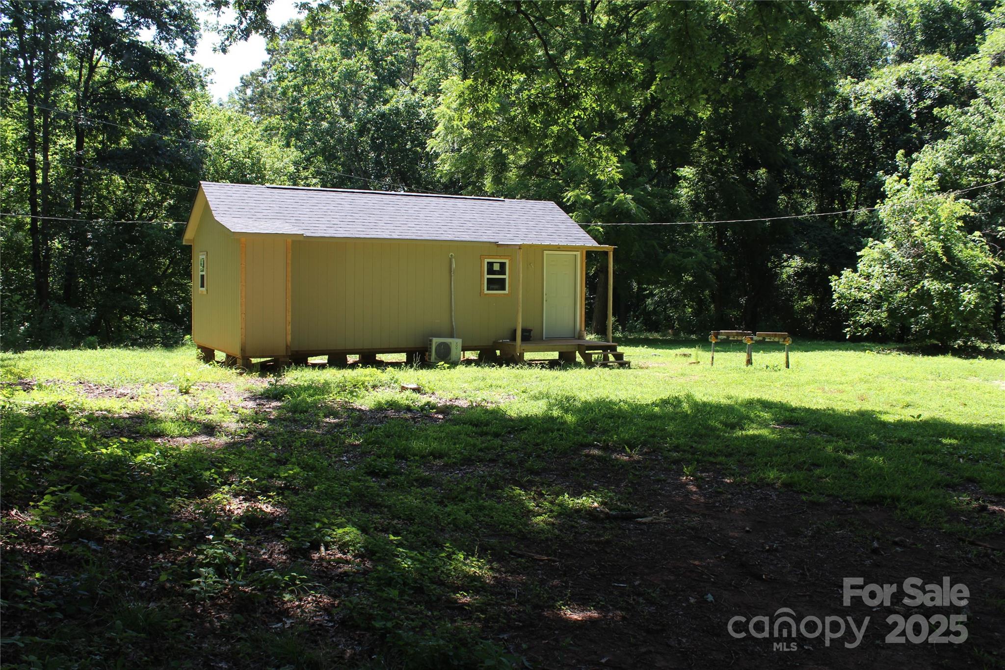 1425 Needmore Road