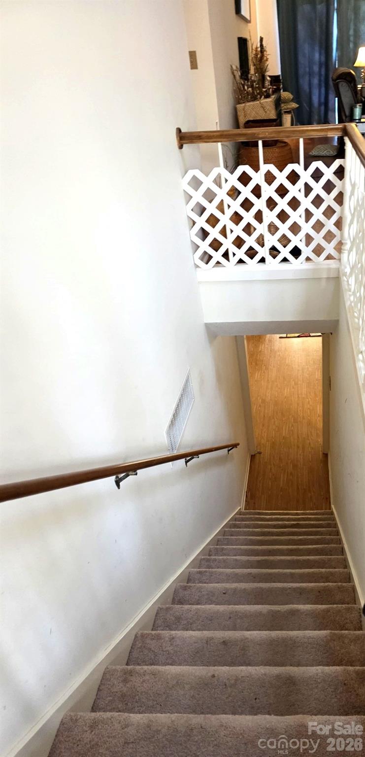 Hunting Country Trails - Residential