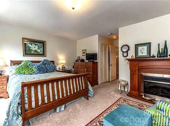 Hunting Country Trails - Residential