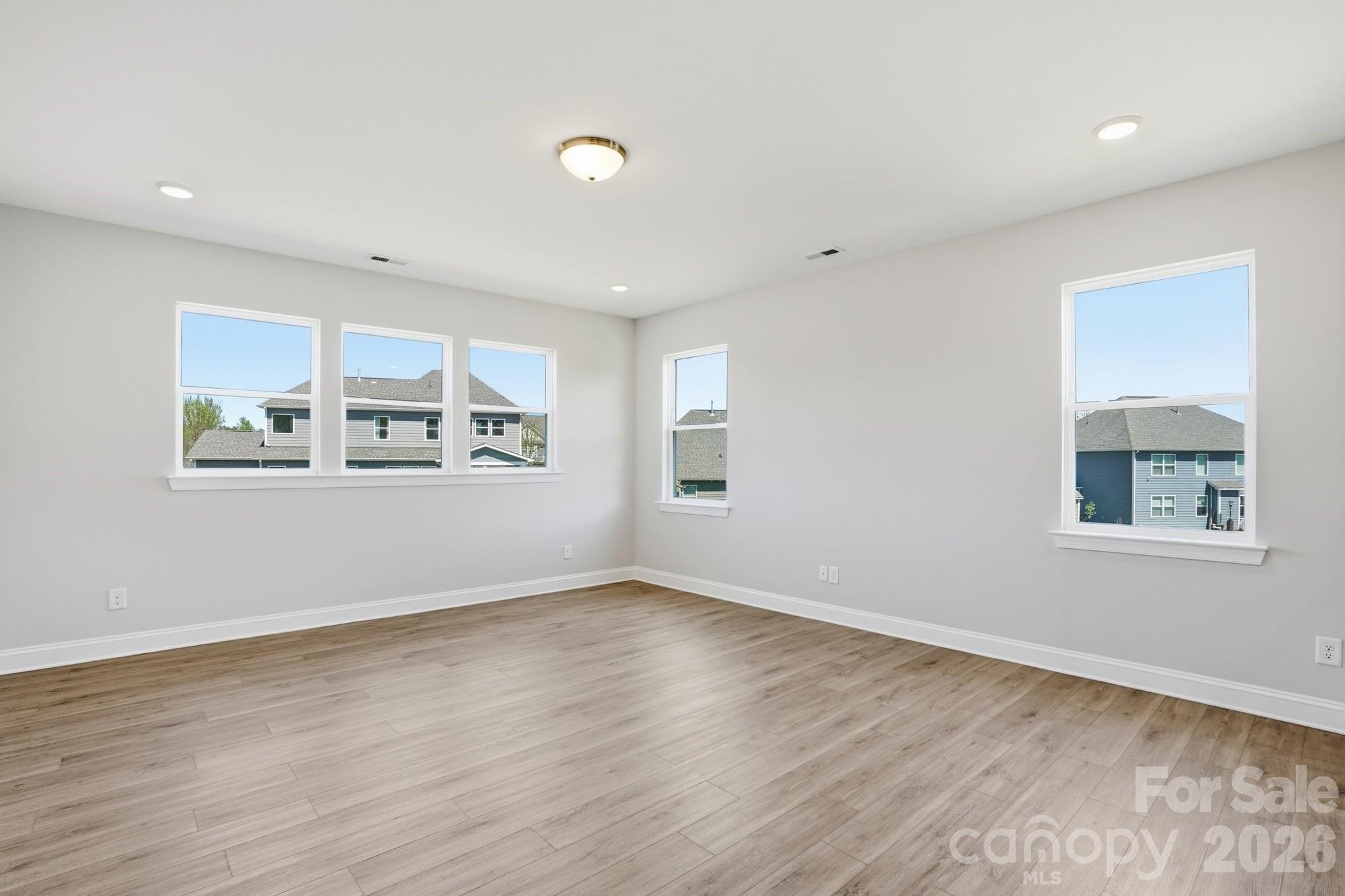 Robinson Oaks - Residential