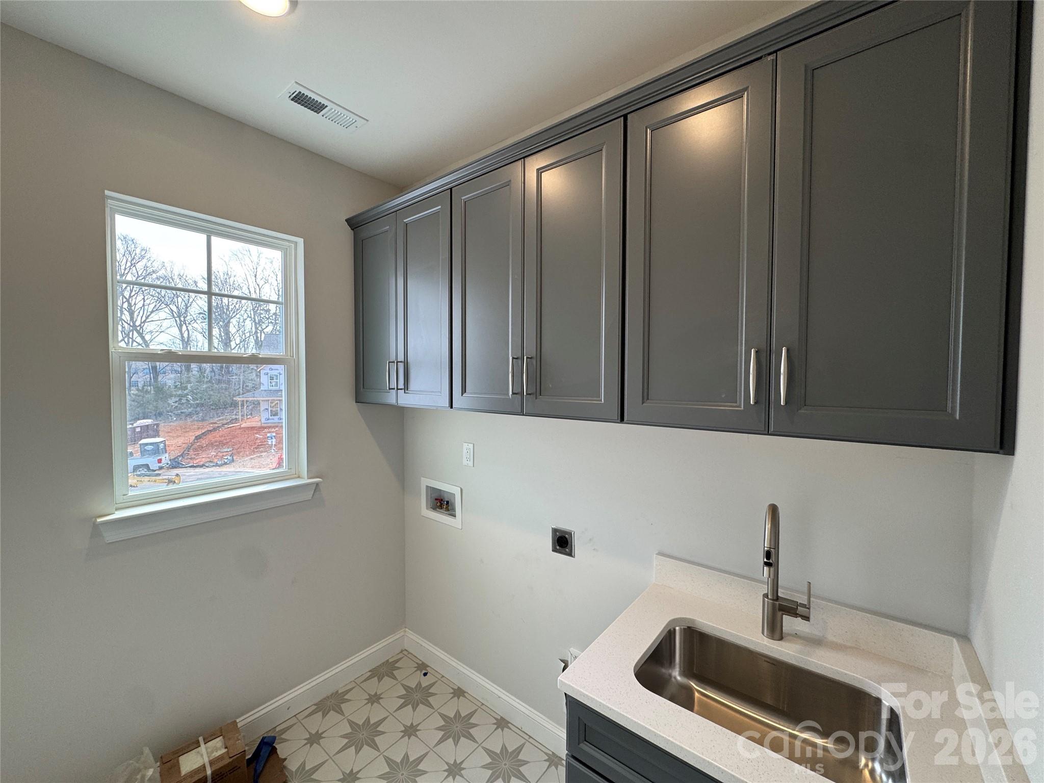 Robinson Oaks - Residential