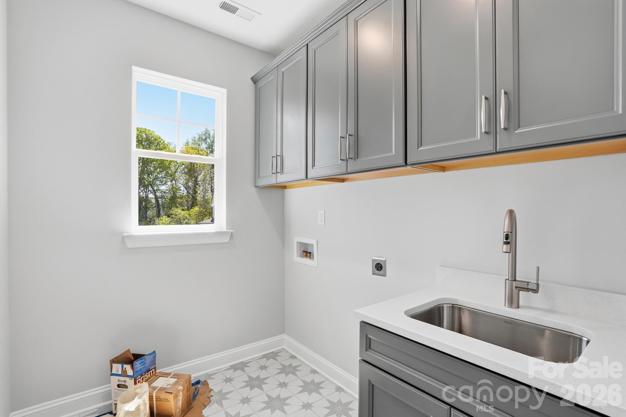 Robinson Oaks - Residential