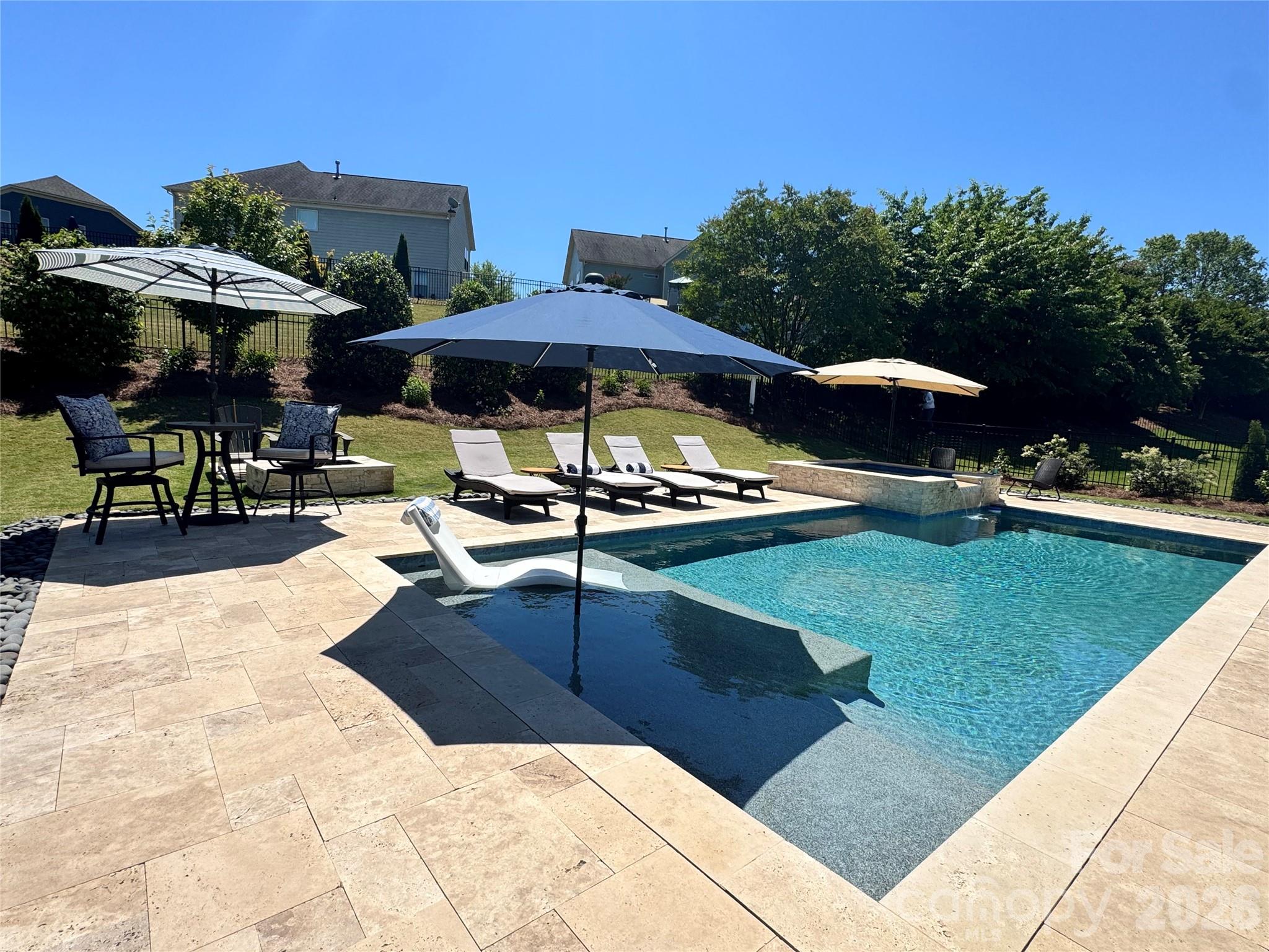 109 Heron Cove Loop