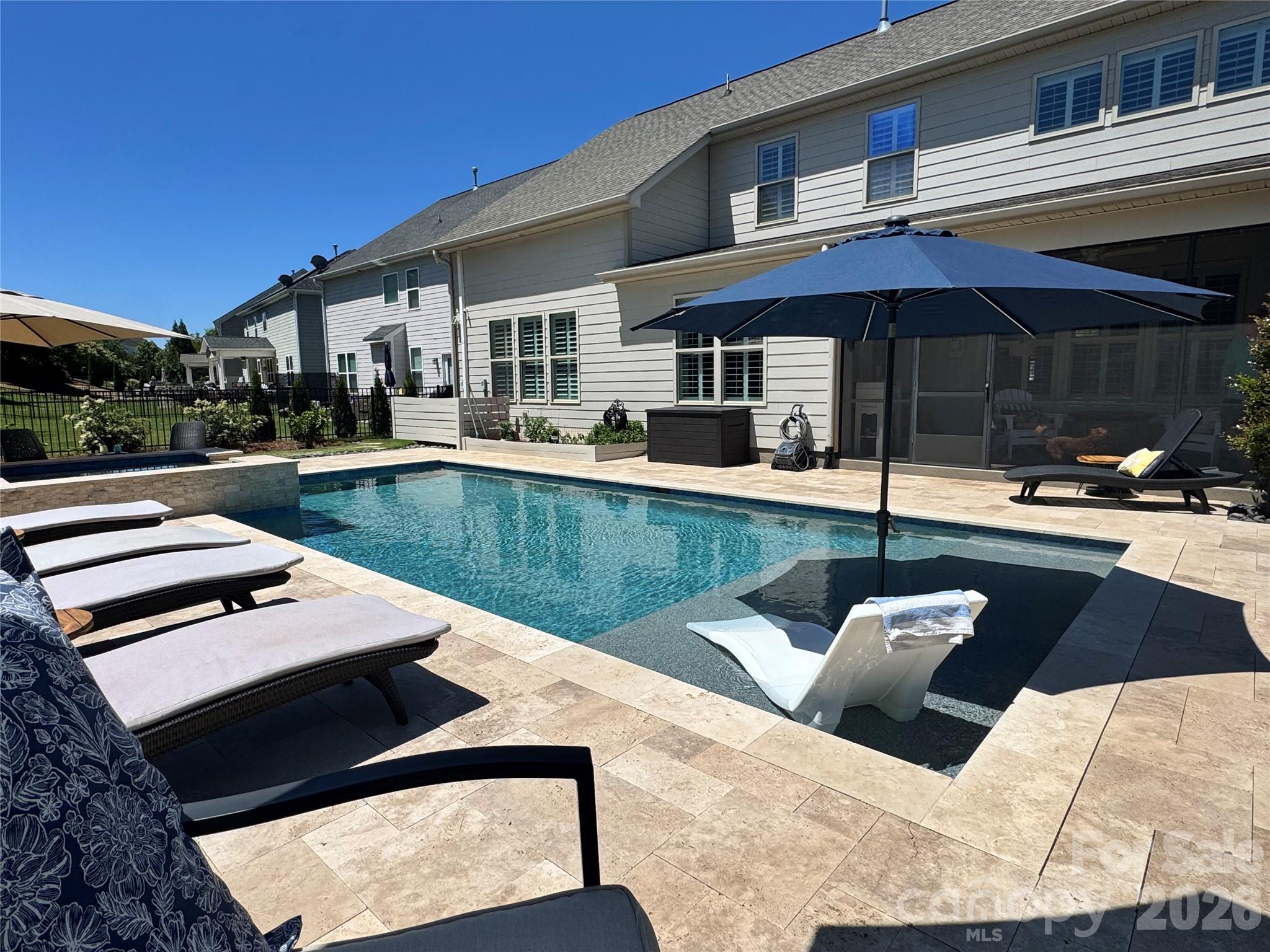 109 Heron Cove Loop