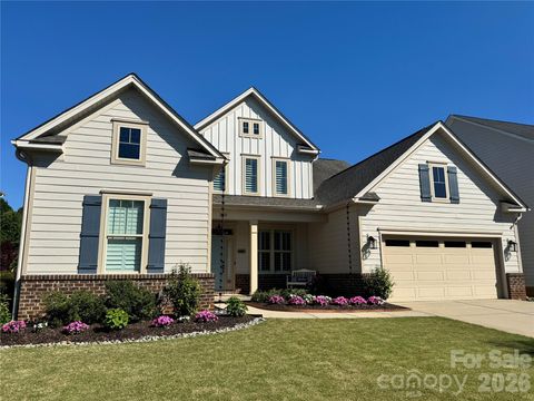 Photo of 109 Heron Cove Loop, Mooresville, NC 28117 (MLS # 4379080)