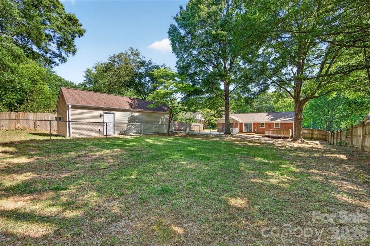 Pine Forest - Residential