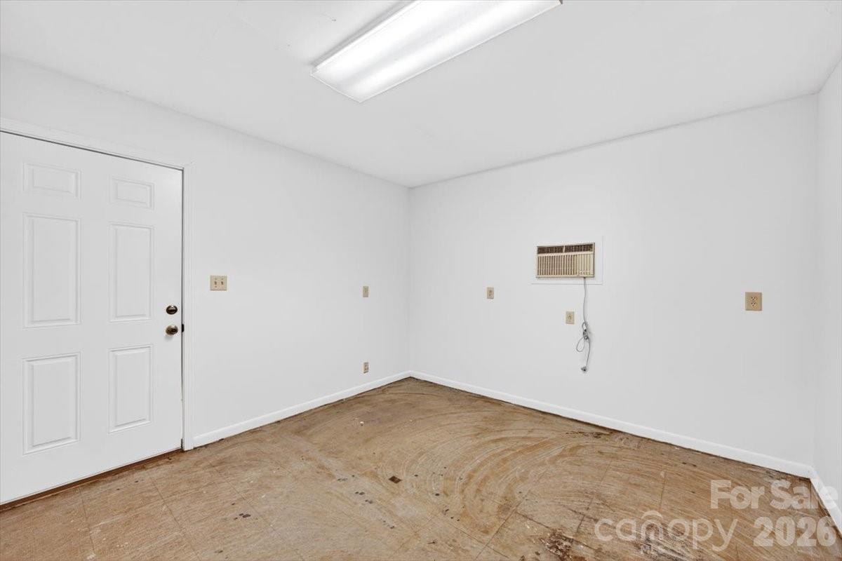 Pine Forest - Residential