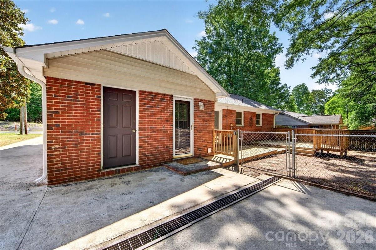 Pine Forest - Residential