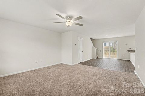 Photo of 5032 Wolfridge Avenue, Charlotte, NC 28214 (MLS # 4329902)