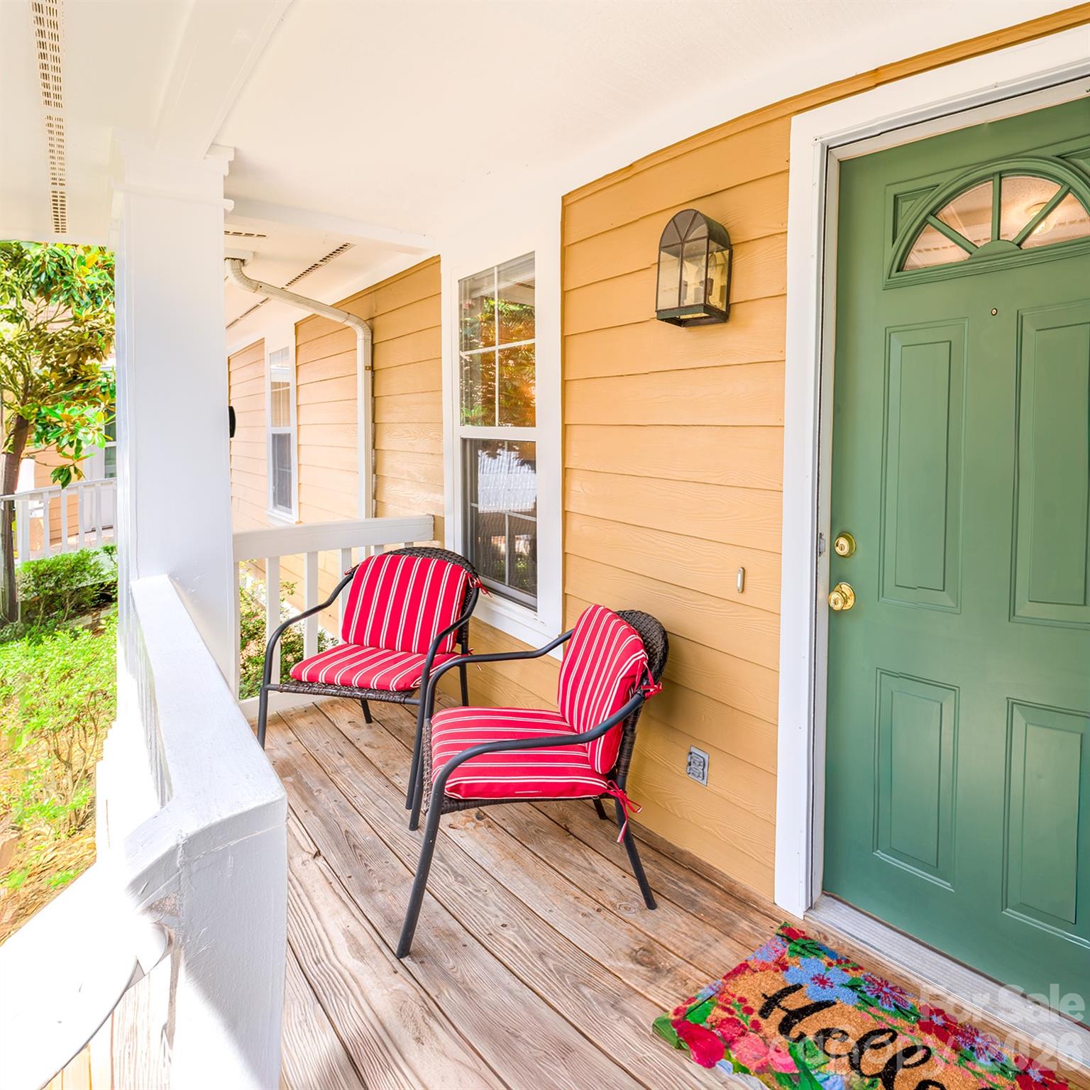 102 Rough Point Court