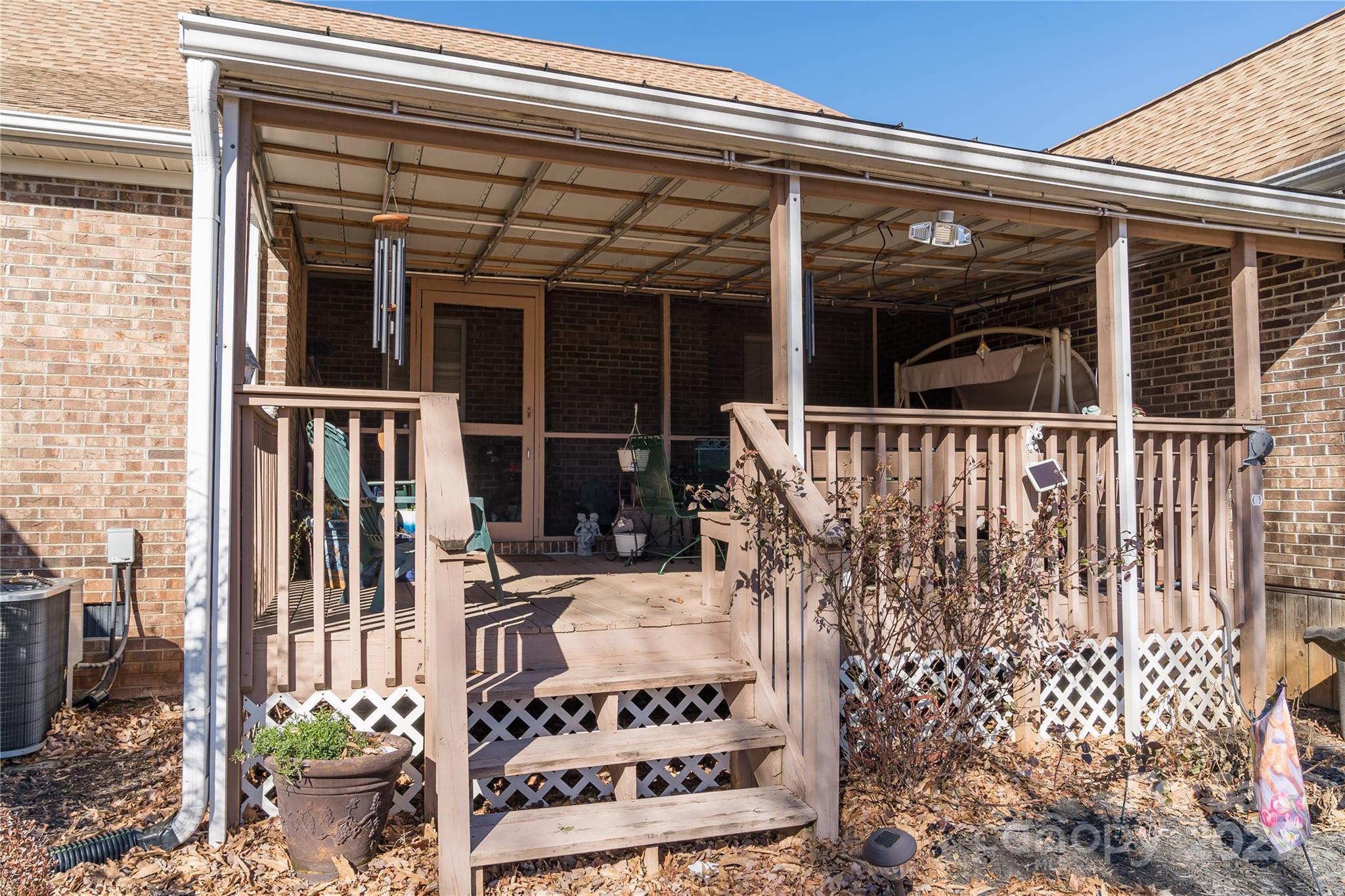 Links O Tryon - Residential