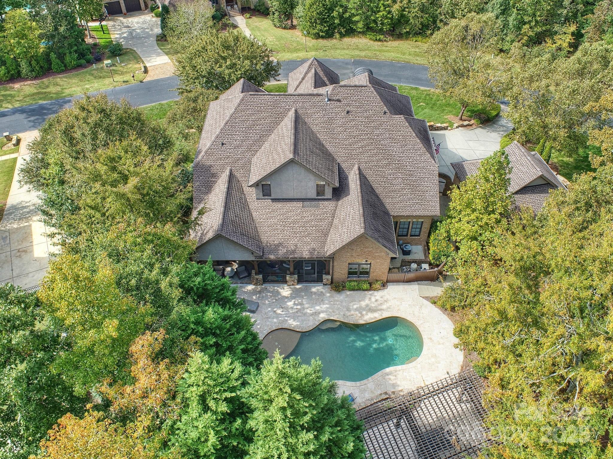 Longbrooke - Residential