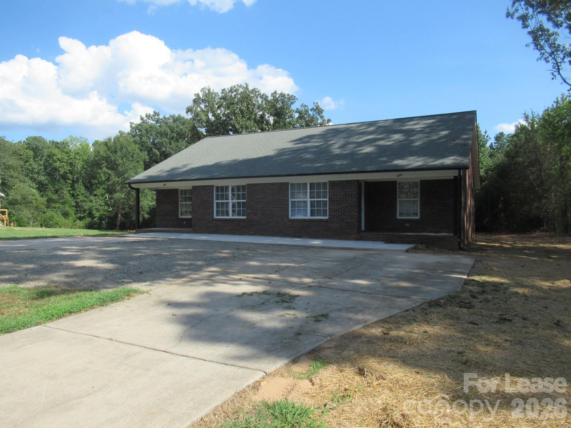 802 Horseshoe Lake Road