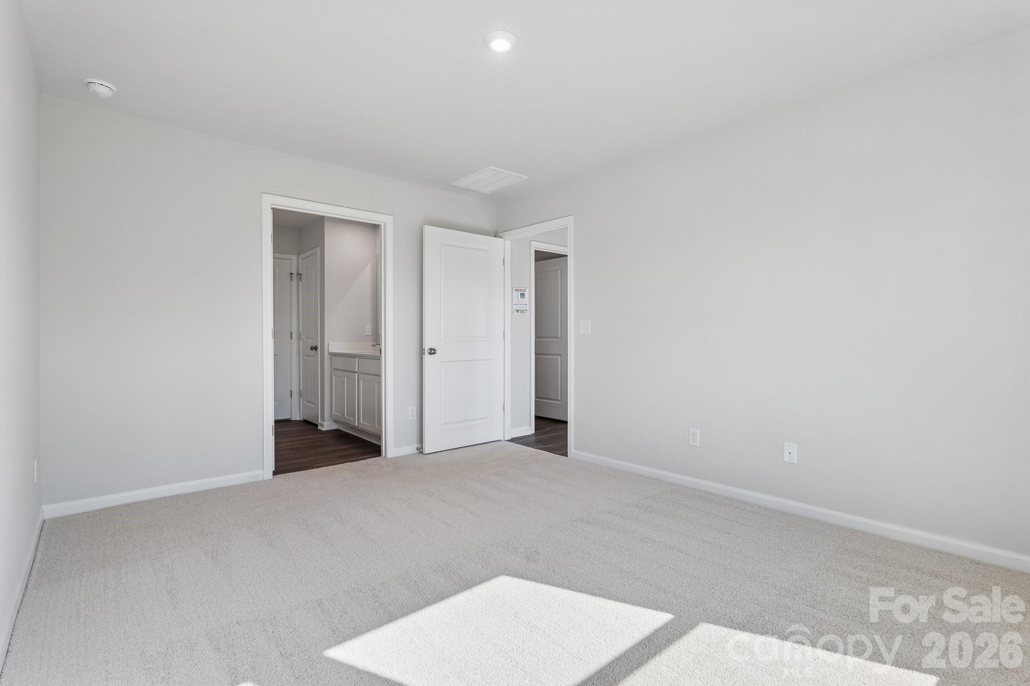 The Retreat at Laurelbrook - Residential